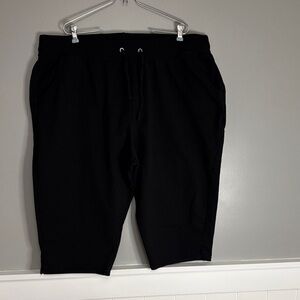 Just My Size Black Capri Sweatpants with Drawstring